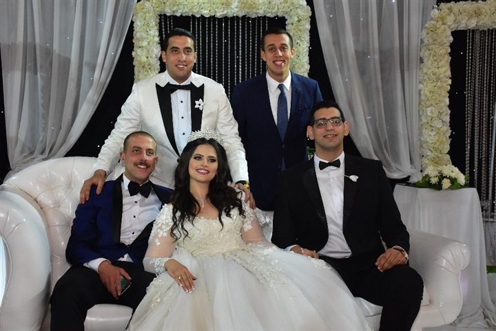 الليثي ومتقال وصافينار في زفاف نجلة اللواء محمد وهبه مساعد وزير الدخلية الأسبق الليثي ومتقال وصافينار في زفاف نجلة اللواء محمد وهبه مساعد وزير الدخلية الأسبق