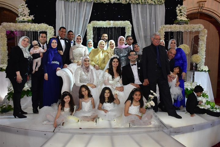 الليثي ومتقال وصافينار في زفاف نجلة اللواء محمد وهبه مساعد وزير الدخلية الأسبق الليثي ومتقال وصافينار في زفاف نجلة اللواء محمد وهبه مساعد وزير الدخلية الأسبق
