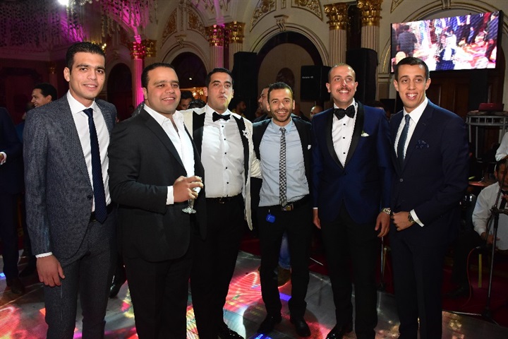 الليثي ومتقال وصافينار في زفاف نجلة اللواء محمد وهبه مساعد وزير الدخلية الأسبق الليثي ومتقال وصافينار في زفاف نجلة اللواء محمد وهبه مساعد وزير الدخلية الأسبق