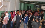 محافظ المنيا يتفقد عدد من اللجان والمقرات لمتابعة الاستفتاء