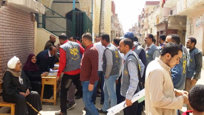 بالصور.. إقبال كثيف من المواطنين بالشرقية على لجان الإستفتاء للمشاركة فى التعديلات الدستورية