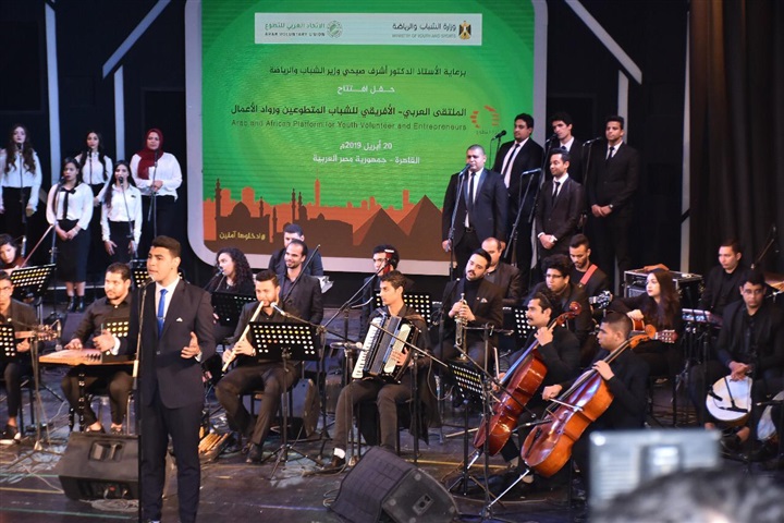 بحضور عدد من وزراء الشباب والرياضة العرب .. "صبحي" يفتتح الملتقي العربي والإفريقي للشباب المتطوعين ورواد الأعمال 