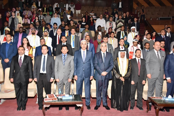 بحضور عدد من وزراء الشباب والرياضة العرب .. "صبحي" يفتتح الملتقي العربي والإفريقي للشباب المتطوعين ورواد الأعمال 