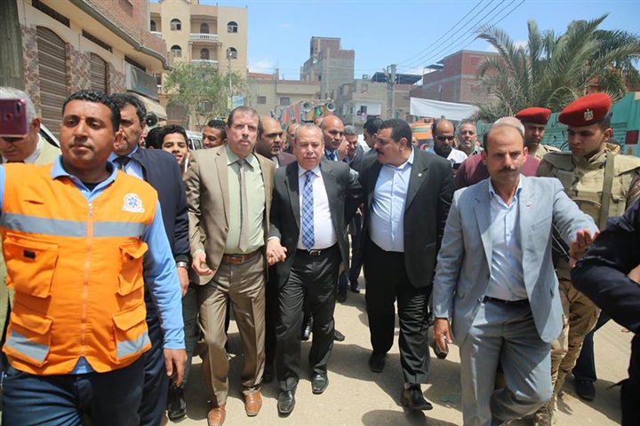 محافظ كفر الشيخ يشهد مسيرة لأهالي بيلا بالخيول والمزمار البلدي لحشد المواطنين في الاستفتاء "صور"