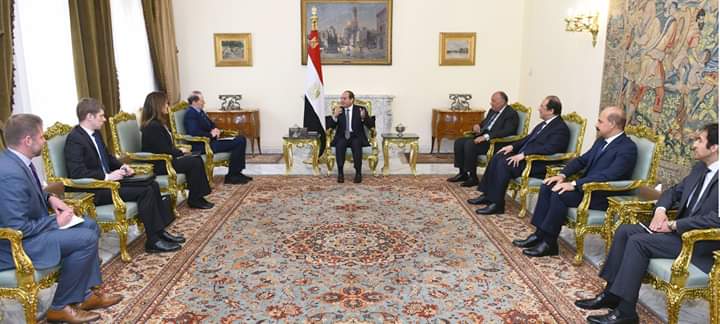 تفاصيل لقاء الرئيس السيسي بعضو مجلس الشيوخ الأمريكى تفاصيل لقاء الرئيس السيسي بعضو مجلس الشيوخ الأمريكى