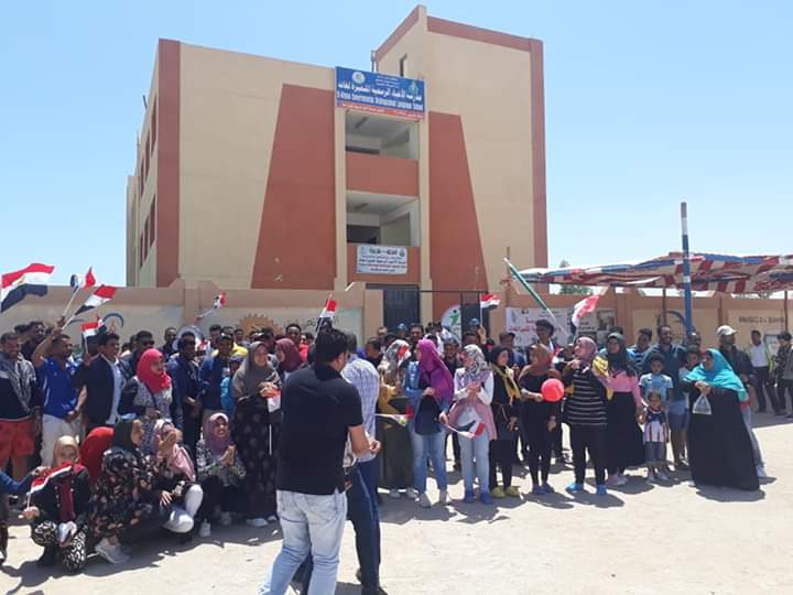 إقبال من جامعة المنوفية علي اللجان الانتخابية بالأحياء بمدينة الغردقة
