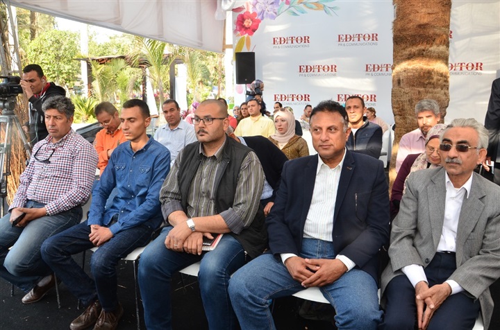 خبراء مركز توثيق التراث بمكتبة الإسكندرية يبهرون رواد الصالون التثقيفى بمعرض الزهور