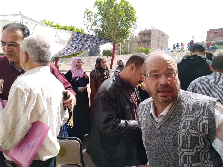إقبال الناخبين في اليوم الثالث من الاستفتاء على الدستور بشبين القناطر