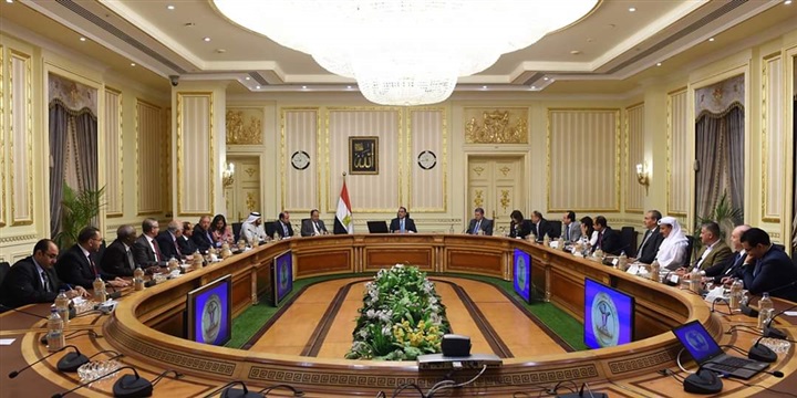 رئيس الوزراء يلتقى رئيس وأعضاء اتحاد البورصات العربية رئيس الوزراء يلتقى رئيس وأعضاء اتحاد البورصات العربية