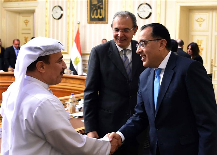 رئيس الوزراء يلتقى رئيس وأعضاء اتحاد البورصات العربية رئيس الوزراء يلتقى رئيس وأعضاء اتحاد البورصات العربية
