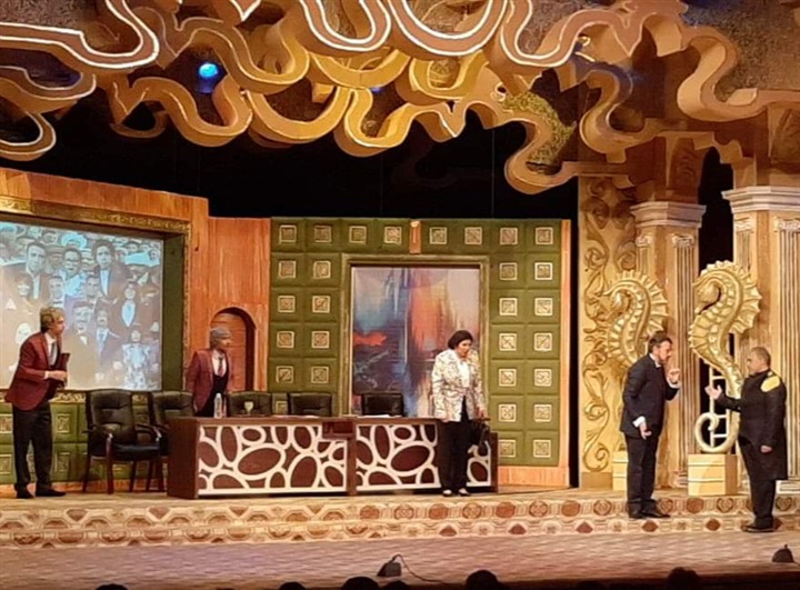 بالصور.. سيدة المسرح العربى تشهد عرض "يعيش أهل بلدي" بالمسرح القومى بالصور.. سيدة المسرح العربى تشهد عرض "يعيش أهل بلدي" بالمسرح القومى
