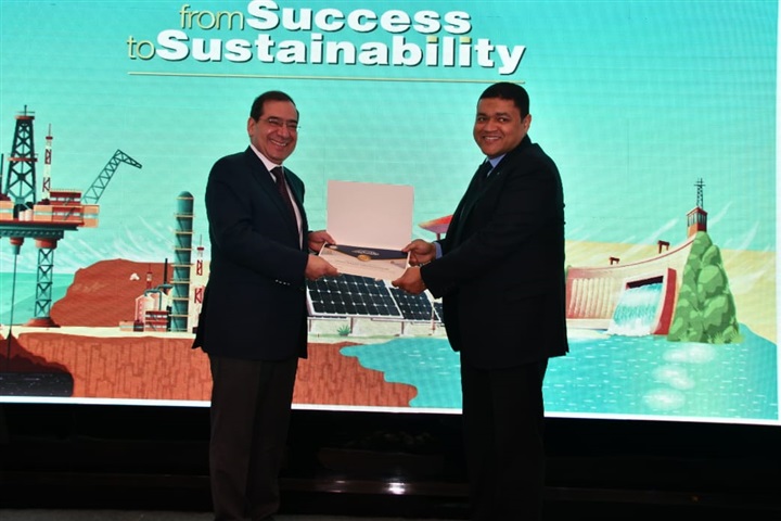 بالصور.. الملا يفتتح مؤتمر ومعرض "EPEEC 2019" بالصور.. الملا يفتتح مؤتمر ومعرض "EPEEC 2019"