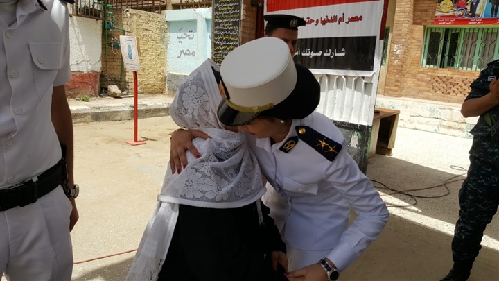 بالصور.. عمليات مستقبل وطن بكفرالشيخ: إقبال كثيف من المواطنين على لجان الاستفتاء فى اليوم الثالث للاستفتاء
