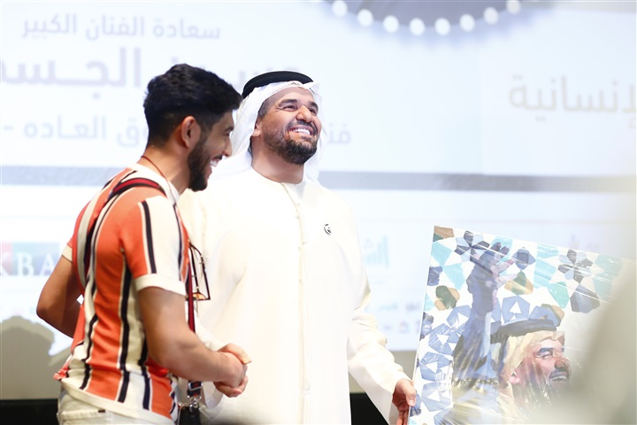 حسين الجسمي يختتم جلسات ملتقى الإعلام العربي بالكويت متحدثاً عن رؤيته في عالم الإعلام الحديث حسين الجسمي يختتم جلسات ملتقى الإعلام العربي بالكويت متحدثاً عن رؤيته في عالم الإعلام الحديث