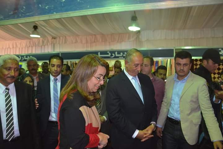 محافظ البحر الأحمر ووزيرة التضامن يفتتحان معرض "ديارنا" للمشغولات اليدوية بالغردقة