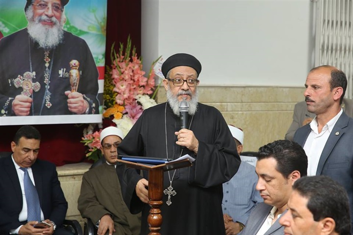 بالصور.. محافظ كفر الشيخ ومدير الأمن يشهدان الاحتفال بعيد القيامة بكنيسة القديسة دميانة