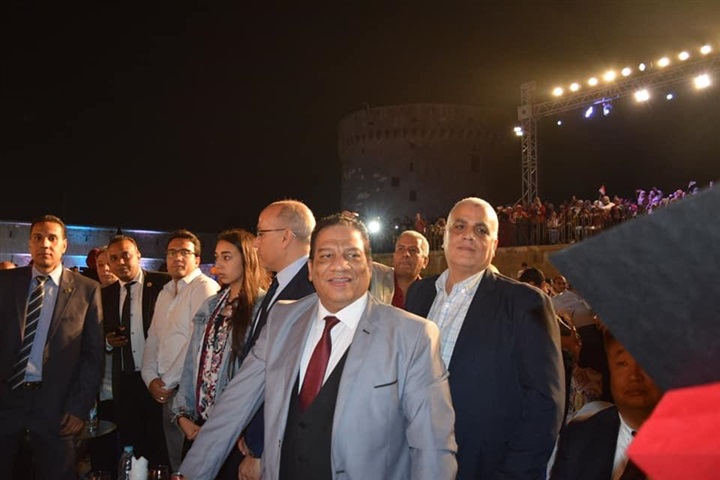 مهرجان الطبول الدولي يكرم المخرج د. عادل عبده مهرجان الطبول الدولي يكرم المخرج د. عادل عبده