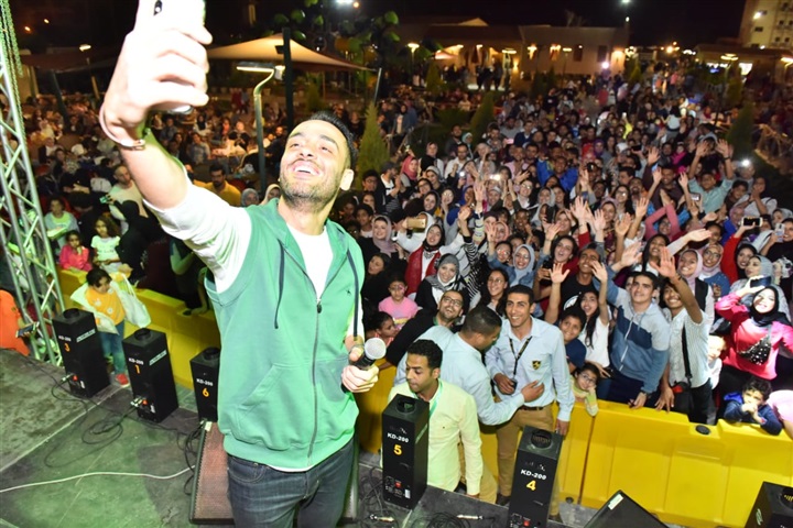 بالصور.. رامي جمال يتألق باقوي حفلات شم النسيم في الإسكندرية بالصور.. رامي جمال يتألق باقوي حفلات شم النسيم في الإسكندرية