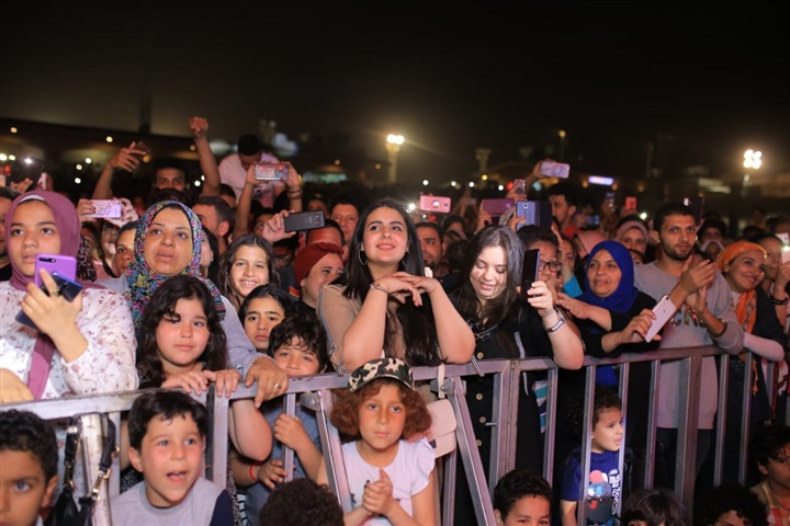 محمد فؤاد يتألق في حفل شم النسيم بالقاهرة الجديدة محمد فؤاد يتألق في حفل شم النسيم بالقاهرة الجديدة