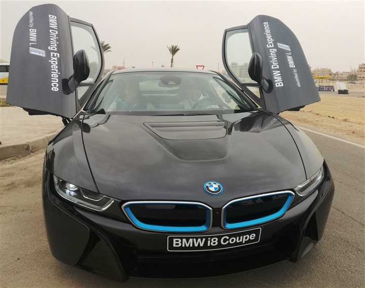 المجموعة البافارية للسيارات تطلق رسميا العلامة الكهربائية BMWi في مصر المجموعة البافارية للسيارات تطلق رسميا العلامة الكهربائية BMWi في مصر