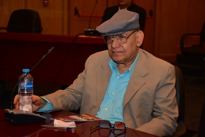 بالصور.. بدء افتتاح الجلسة الأولي من مؤتمر "الفن الإفريقي أيقونة الإبداع الإنساني" بأكاديمية الفنون بالصور.. بدء افتتاح الجلسة الأولي من مؤتمر "الفن الإفريقي أيقونة الإبداع الإنساني" بأكاديمية الفنون