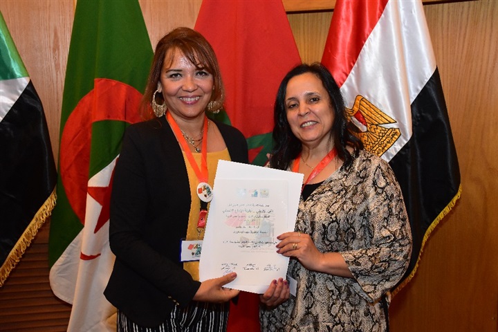 "الألات الموسيقية الأفريقية" بالجلسة الثانية لمؤتمر "الفن الإفريقي.. أيقونة الابداع الإنساني" "الألات الموسيقية الأفريقية" بالجلسة الثانية لمؤتمر "الفن الإفريقي.. أيقونة الابداع الإنساني"