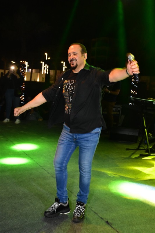 بالصور .. هشام عباس يتالق بحفل ربيع جماهيري بورتو سعيد بالصور .. هشام عباس يتالق بحفل ربيع جماهيري بورتو سعيد 