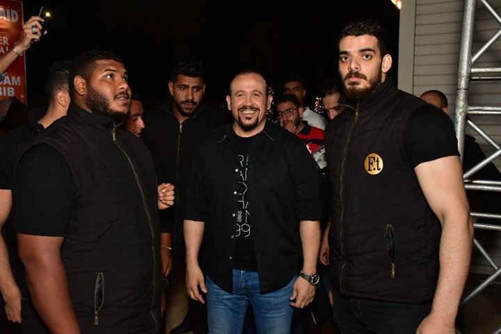 بالصور .. هشام عباس يتالق بحفل ربيع جماهيري بورتو سعيد بالصور .. هشام عباس يتالق بحفل ربيع جماهيري بورتو سعيد 