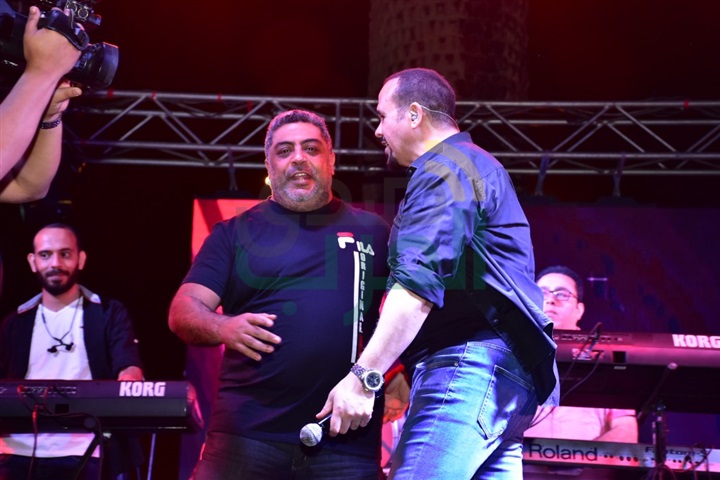 بالصور .. هشام عباس يتألق بحفل جماهيري في ختام حفلات الربيع الرحاب بالصور .. هشام عباس يتألق بحفل جماهيري في ختام حفلات الربيع الرحاب