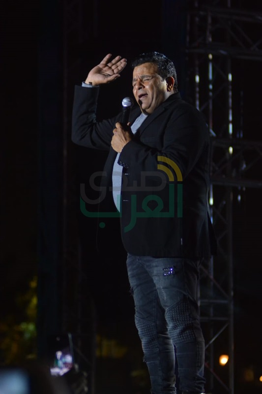 بالصور.. محمد فؤاد يشعل ختام "الربيع" بحفل جماهيري ضخم في بتروسبورت بالصور.. محمد فؤاد يشعل ختام "الربيع" بحفل جماهيري ضخم في بتروسبورت