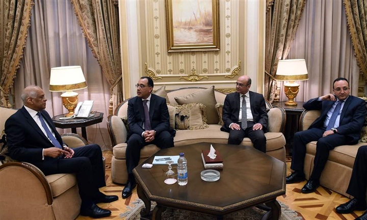 رئيس الوزراء: ما حققناه يثير قوى الظلام فى الداخل والخارج لتدبر المكائد التى يستهدفون بها تدمير انجازاتنا