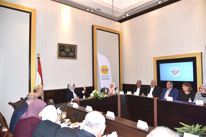 الصحة: تشيد بدعم اكديما لصندوق الدواء المصري بــ 100 مليون جنيه لتوفير نواقص الأدوية