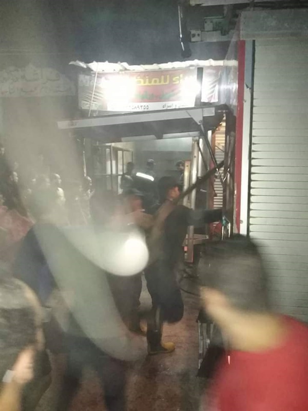 السيطرة على حريق نشب فى محل منظفات ببنها