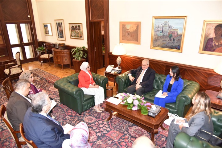 وزيرة الصحة تستقبل السفير الإيطالي لتعزيز سبل التعاون بين البلدين في المجال الصحي وزيرة الصحة تستقبل السفير الإيطالي لتعزيز سبل التعاون بين البلدين في المجال الصحي