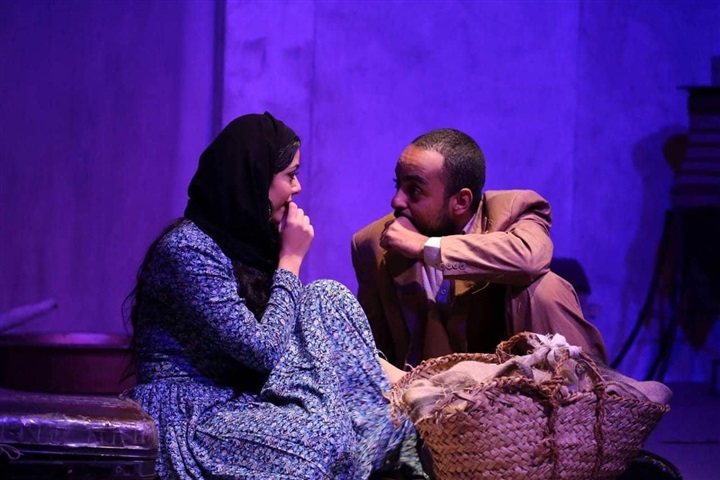 "الطوق والأسورة" على مسرح السلام ضمن برنامج عروض رمضان "الطوق والأسورة" على مسرح السلام ضمن برنامج عروض رمضان
