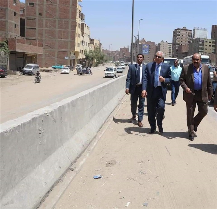محافظ الجيزة: حجز إدارى لأى منشأه تقوم بوضع الملصقات والإعلانات على الأسوار والحوائط بالطرق 