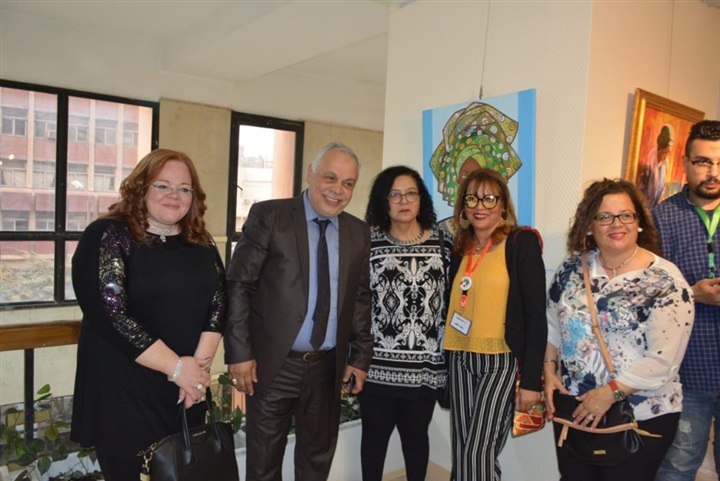 بالصور.. عروض أزياء وتكريمات ومعارض بختام اليوم الأول لمؤتمر "الفن الافريقي أيقونة الابداع الإنساني" بالصور.. عروض أزياء وتكريمات ومعارض بختام اليوم الأول لمؤتمر "الفن الافريقي أيقونة الابداع الإنساني"