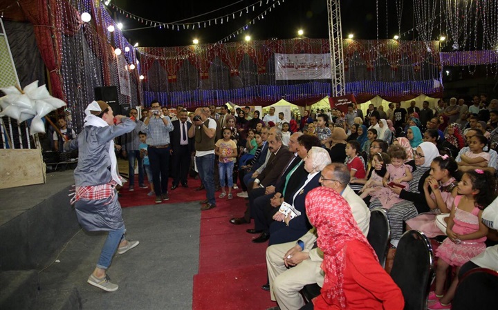 بالصور.. وزير الثقافة تشهد "ست الدنيا" بـ"فيصل للكتاب" بالصور.. وزير الثقافة تشهد "ست الدنيا" بـ"فيصل للكتاب"