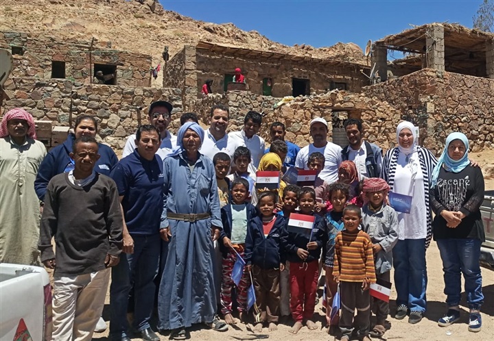 صناع الخير والمصرف المتحد ينفذان المرحلة الخامسة لإنقاذ عيون أهالي سانت كاترين 