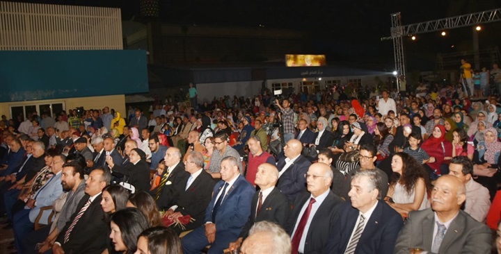 بالصور.. الثقافة تحتفل بالعاشر من رمضان وتكرم أبطال النصر وعدد من مبدعي اكتوبر بالصور.. الثقافة تحتفل بالعاشر من رمضان وتكرم أبطال النصر وعدد من مبدعي اكتوبر