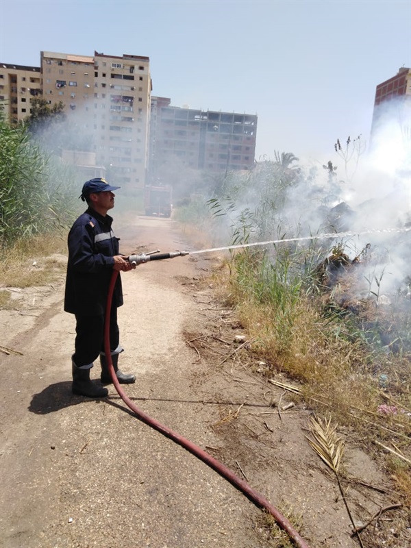الحماية المدنية: السيطرة على حريق بشركة مصر للغزل والنسيج بالبحيرة 