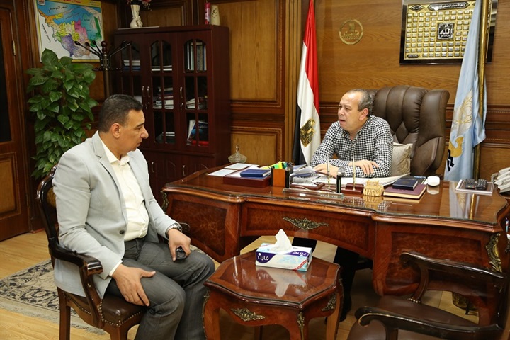 بالصور.. محافظ كفر الشيخ يوجه بتحسين الخدمات والمرافق للمواطنين ورفع كفاءة منظومة النظافة بالصور.. محافظ كفر الشيخ يوجه بتحسين الخدمات والمرافق للمواطنين ورفع كفاءة منظومة النظافة