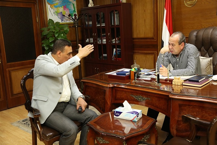 بالصور.. محافظ كفر الشيخ يوجه بتحسين الخدمات والمرافق للمواطنين ورفع كفاءة منظومة النظافة بالصور.. محافظ كفر الشيخ يوجه بتحسين الخدمات والمرافق للمواطنين ورفع كفاءة منظومة النظافة