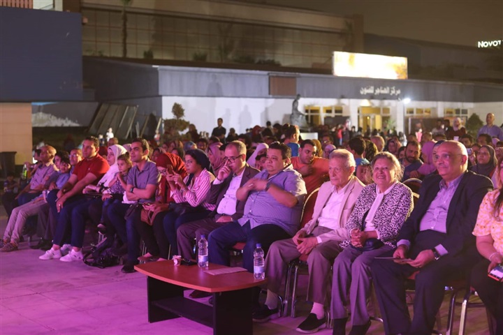 بالصور.. فريق أوركسترا "النور والأمل" يبهر جمهور "هل هلالك" بالصور.. فريق أوركسترا "النور والأمل" يبهر جمهور "هل هلالك"