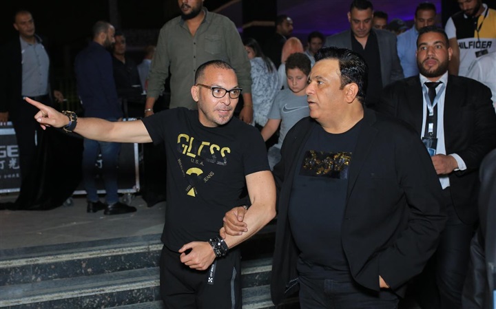 بالصور.. محمد فؤاد يشعل خيمة "ليالي الميرلاند" بحضور كامل العدد بالصور.. محمد فؤاد يشعل خيمة "ليالي الميرلاند" بحضور كامل العدد