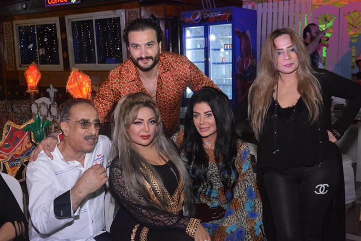 بالصور عيد ميلاد شذا واحمد العشى بحضور نجوم الفن والمجتمع بالصور عيد ميلاد شذا واحمد العشى بحضور نجوم الفن والمجتمع