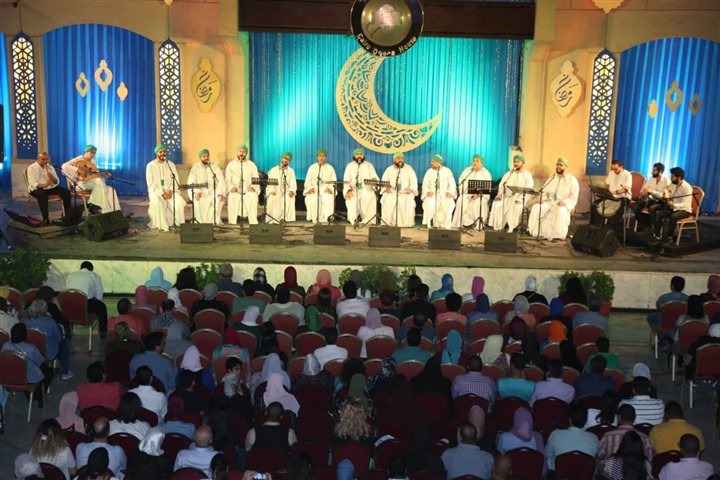 بالصور: خمسة آلاف مشاهد في الأسبوع الأول من سهرات الأوبرا الرمضانية بالصور: خمسة آلاف مشاهد في الأسبوع الأول من سهرات الأوبرا الرمضانية