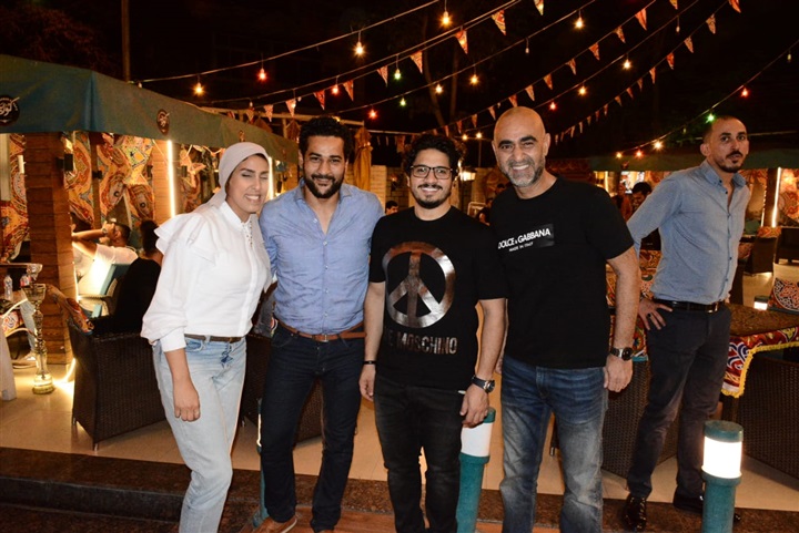 بالصور.. نجوم الفن والمشاهير في إفطار هادي عادل ومحمود فكري ب "كوربه" بالصور.. نجوم الفن والمشاهير في إفطار هادي عادل ومحمود فكري ب "كوربه"