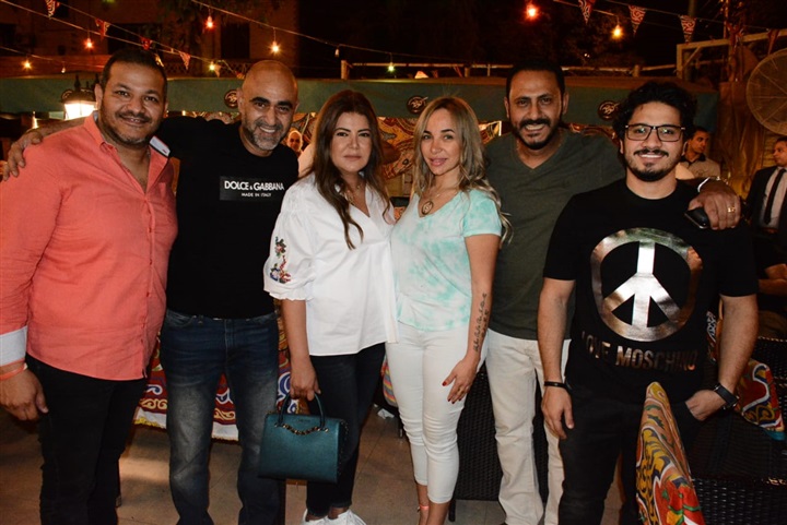 بالصور.. نجوم الفن والمشاهير في إفطار هادي عادل ومحمود فكري ب "كوربه" بالصور.. نجوم الفن والمشاهير في إفطار هادي عادل ومحمود فكري ب "كوربه"