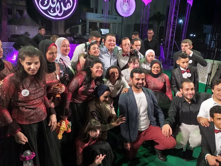 بالصور.. "أبناء مركز الحفنى" يبهرون الجمهور ضمن برنامج "هل هلالك" بالصور.. "أبناء مركز الحفنى" يبهرون الجمهور ضمن برنامج "هل هلالك"